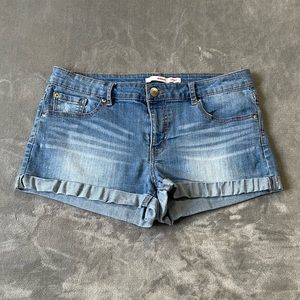 BONGO Rolled Cuff Jean Shorts!